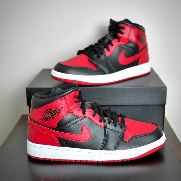 Jordan Other - Nike Air Jordan 1 Mid Banned